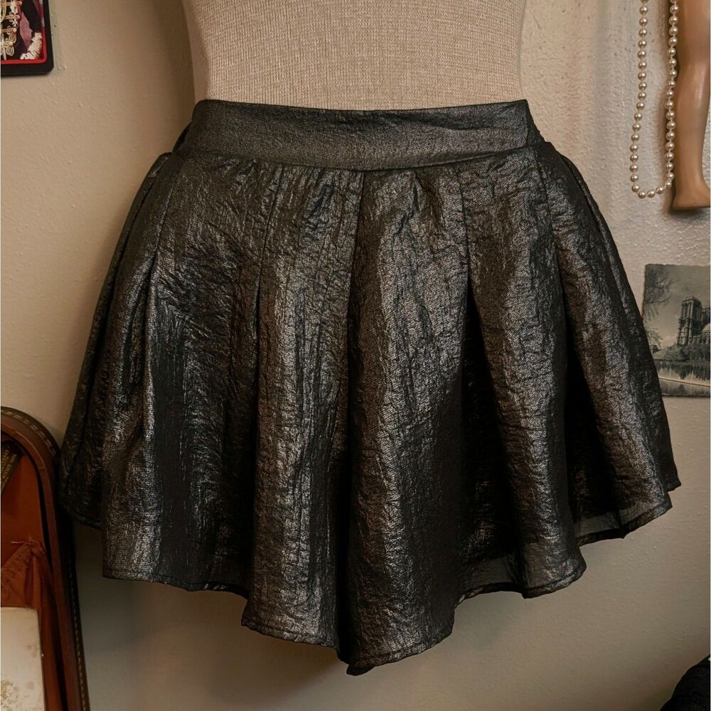 Metallic Silver Skort Women's XS Skirt Shorts